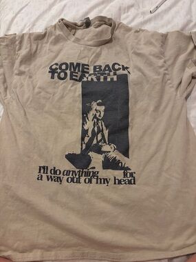 Men's Beige Graphic Tee with 'Come Back to Earth' Print